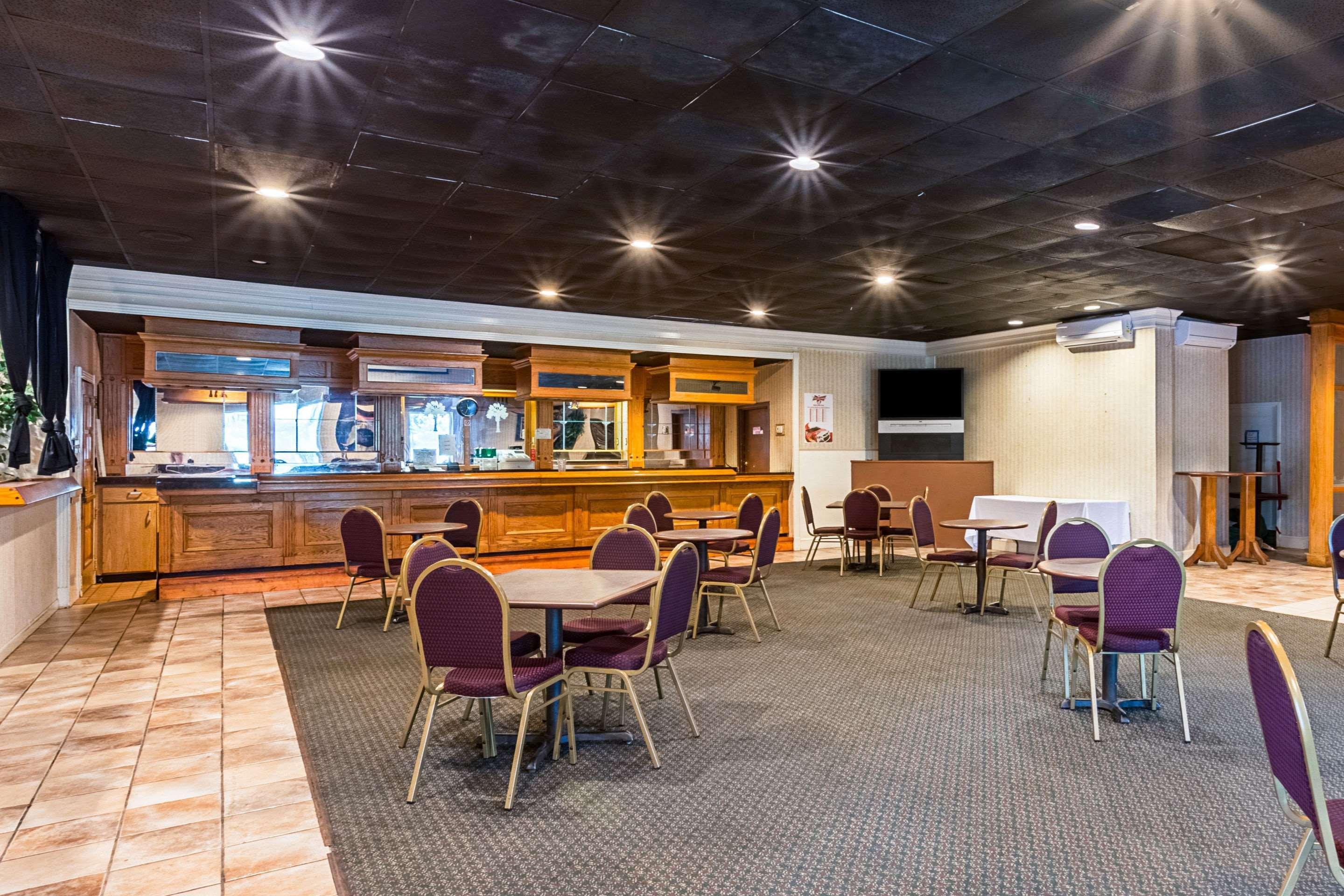 Orangeburg Inn & Suites Eksteriør billede